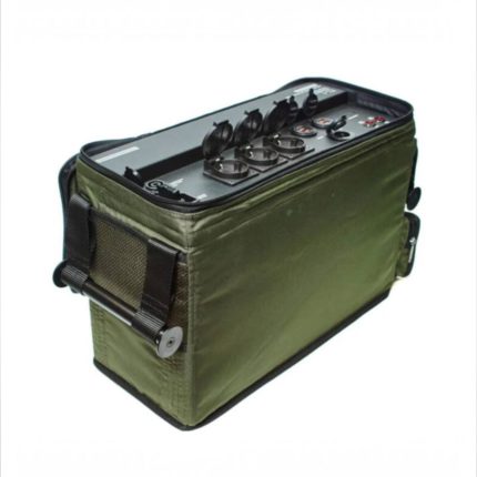 Портативна зарядна станція Bandera Power 305S у захисній сумці кольору хакі